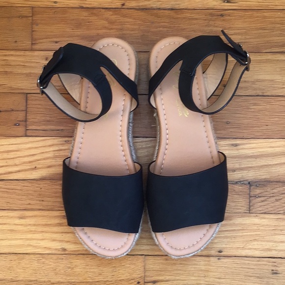 Vepose New York Espadrille Platform Sandal - Picture 7 of 9